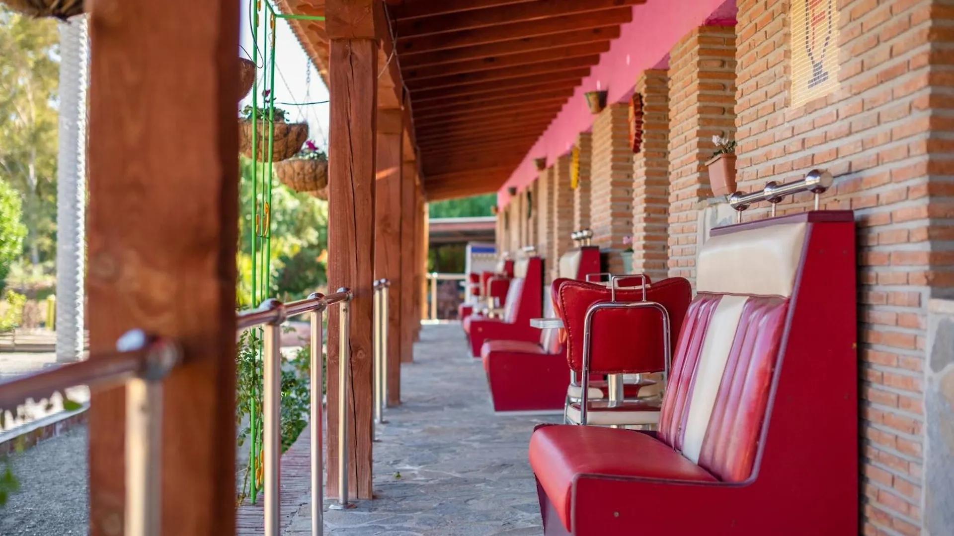 Finca Ferrari Paz Y Relax Coin 0*,